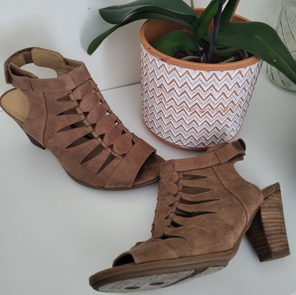 Naturalizer Shoes - Naturalizer open toe sandals